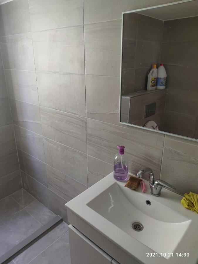 Apartment Comfy - For A Quiet, Family Holiday Without Parties Haifa Exteriör bild