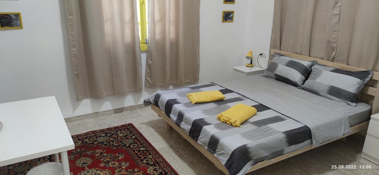 Apartment Comfy - For A Quiet, Family Holiday Without Parties Haifa Exteriör bild