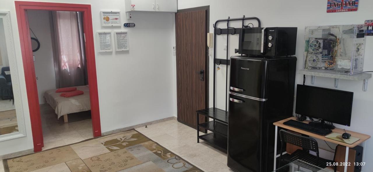 Apartment Comfy - For A Quiet, Family Holiday Without Parties Haifa Exteriör bild